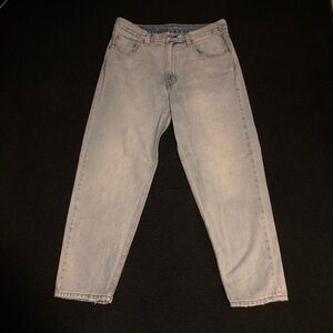 Levi’s 550 92’ Relaxed Taper Fit Jeans. 34x30. Light Blue Wash Color.